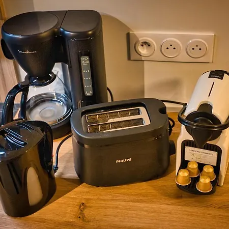 Au Pied Des Pistes Confort Pour 6 Avec Terrasse Apartmán *