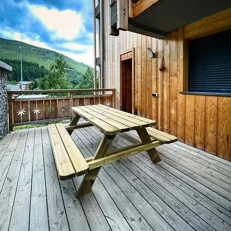 Au Pied Des Pistes Confort Pour 6 Avec Terrasse Les Deux Alpes