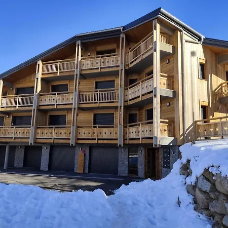 Au Pied Des Pistes Confort Pour 6 Avec Terrasse